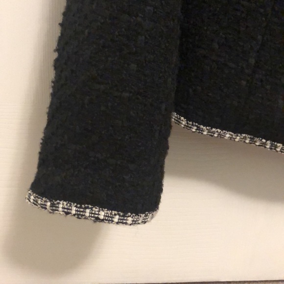 Womens NWT Ann Taylor Black & White Tweed Design Button Up Coat Jacket (Size 4) - Picture 3 of 6